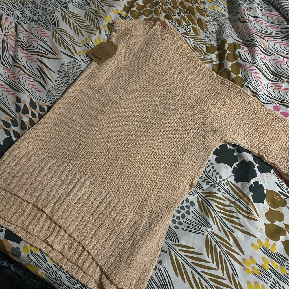 Lightweight peach cuffed sleeve sweater Kori Plus XL/1X